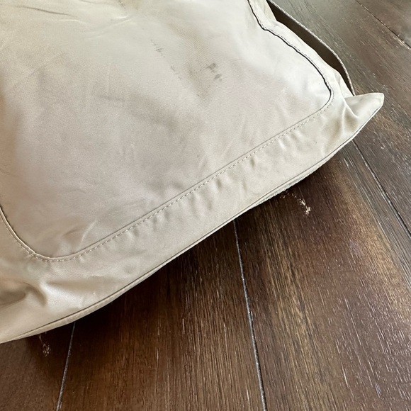 Baggallini cross body bag - Picture 10 of 12